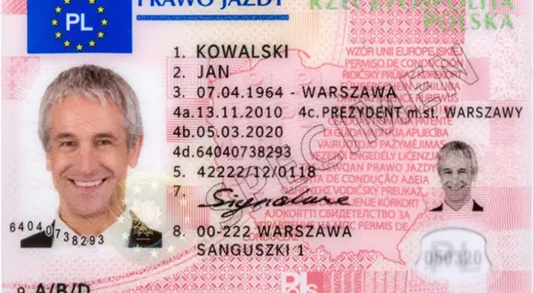 Jak sprawdzić czy ktoś posiada prawo jazdy i uniknąć problemów